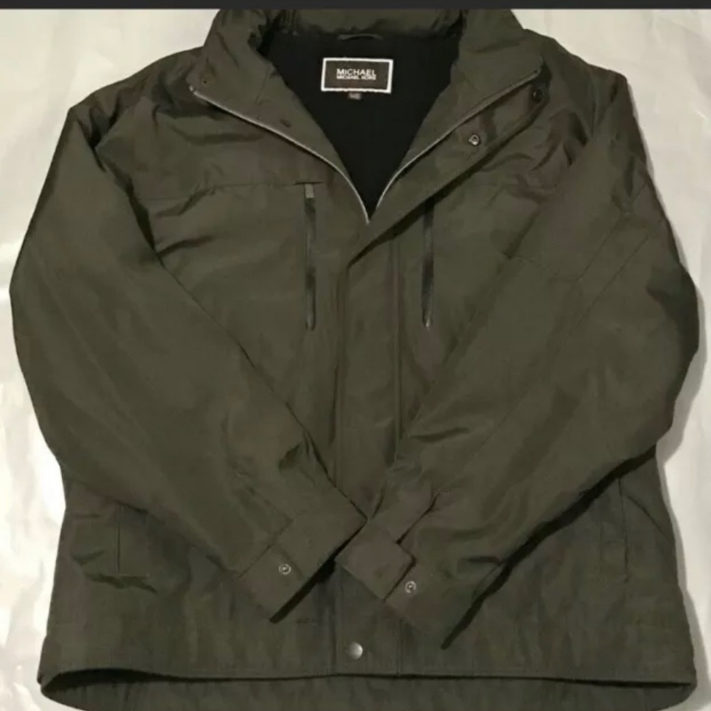 Michael Kors Tech Soft Shell Jacket with hidden hood. Men’s XXL. Olive Green.